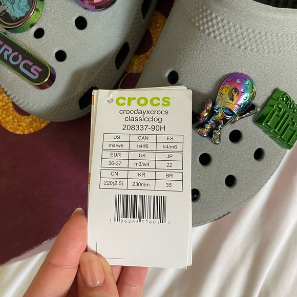 Croc Day x Crocs Classic Clog - Picture 6 of 6